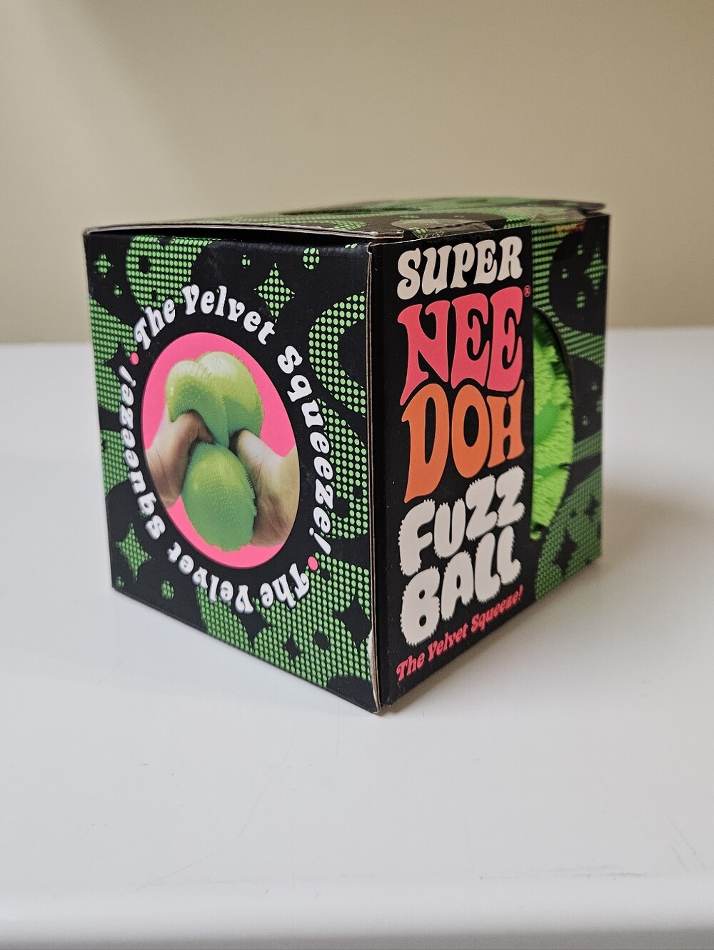 NeeDoh Super Fuzz Ball - Green - Picture 3 of 7